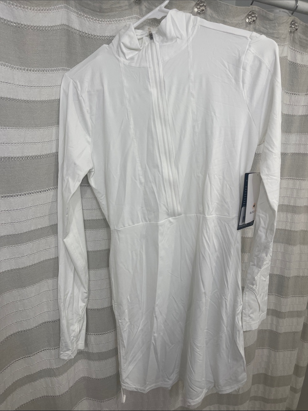 BLOO UV White Cover-Up with Hood